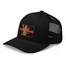 Load image into Gallery viewer, ENG Lax Lion Cross Trucker