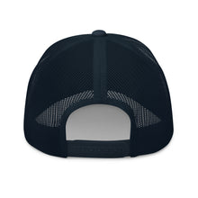 Load image into Gallery viewer, ENG Lax Lion Cross Trucker